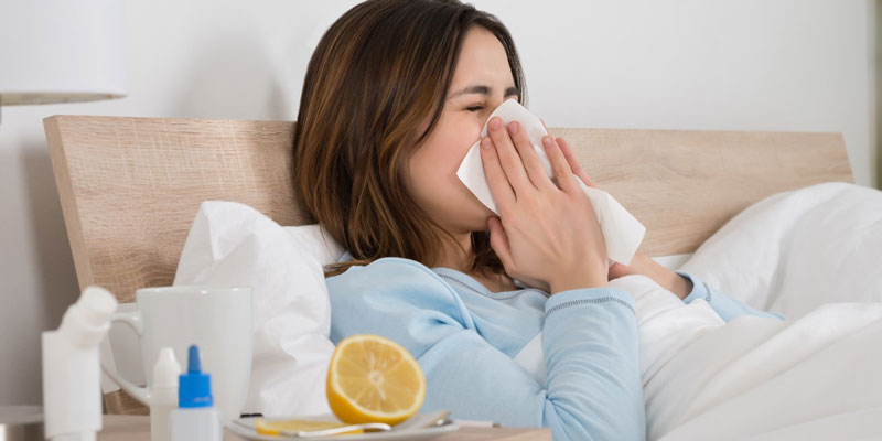  Những chứng bệnh do hệ miễn dịch bị ảnh hưởng thường gặp như cảm cúm, ho, sổ mũi nếu cơ thể đang thiếu Vitamin C trầm trọng.