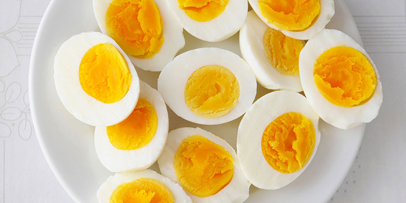 Luôn chế biến trứng thật chín khi ăn