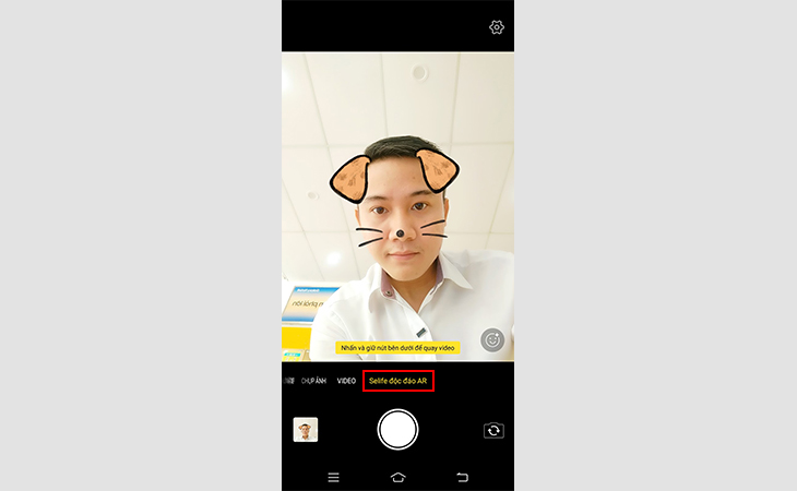 Hướng dẫn chụp ảnh AR Sticker trên Vivo V9