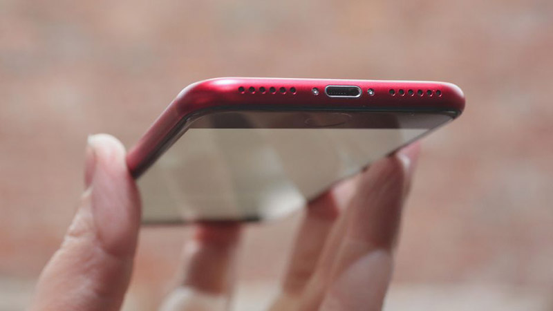 Trên tay, đánh giá nhanh iPhone 8 & iPhone 8 Plus RED