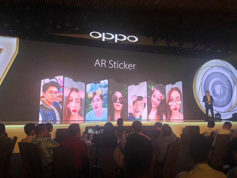 OPPO F7 ra mắt tại Việt Nam: Camera selfie 25 OPPO F7 ra mắt tại Việt Nam: Camera selfie 25