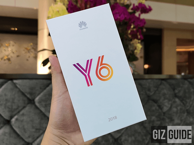 Mở hộp Huawei Y6 2018
