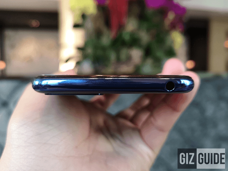 Mở hộp Huawei Y6 2018