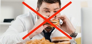Cách ăn vặt thông minh tránh hại sức khỏe
