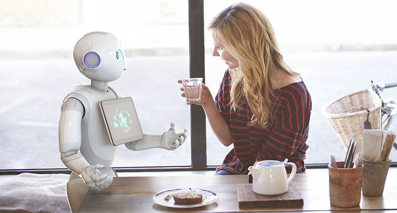 Pepper – robot thông minh hỗ trợ hữu ích cho công việc của con người