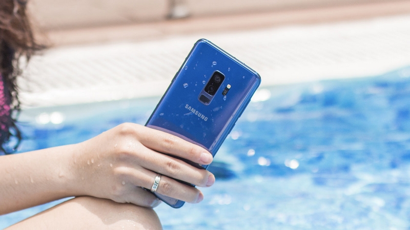 Galaxy S9+ xanh san hô