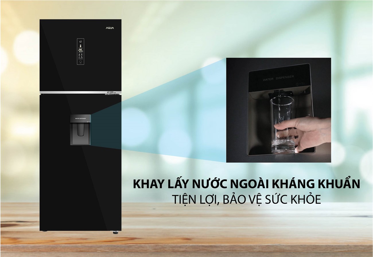 Bảng điều khiển cảm ứng và khay lấy nước bên ngoài
