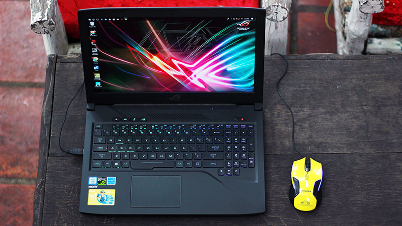 Đánh giá Asus ROG Strix SCAR