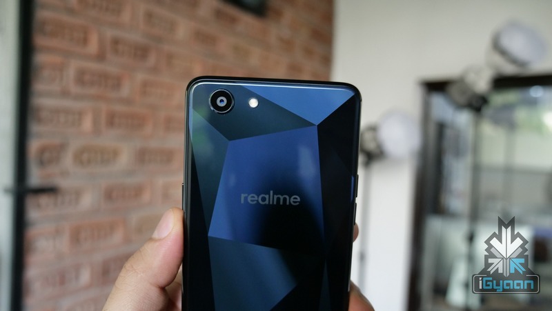 OPPO Realme 1 lộ ảnh trên tay người dùng trước ngày ra mắt OPPO Realme 1 lộ ảnh trên tay người dùng trước ngày ra mắt
