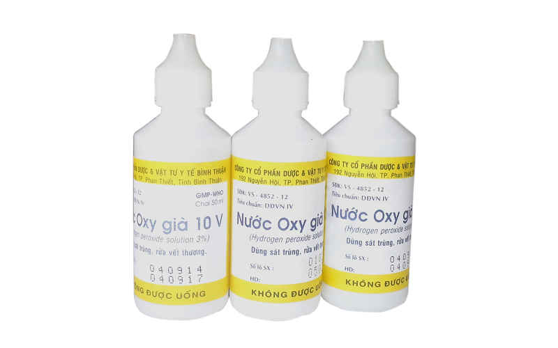 Vệ sinh thảm trải sàn bằng oxy già