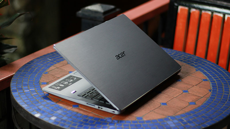 Đánh giá Acer Swift 3 2018