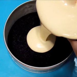 Cách làm cheescake (bánh phô mai) chanh dây không cần lò nướng bước 4