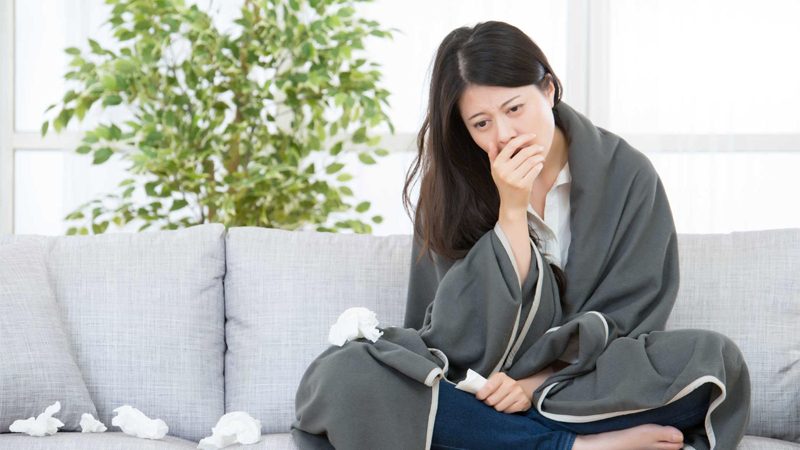 Những người có sức đề kháng yếu cần hạn chế ăn tỏi. 