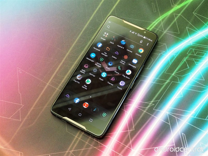 Chi tiết cấu hình smartphone ASUS ROG Phone: Chip Snapdragon 845, RAM 8GB