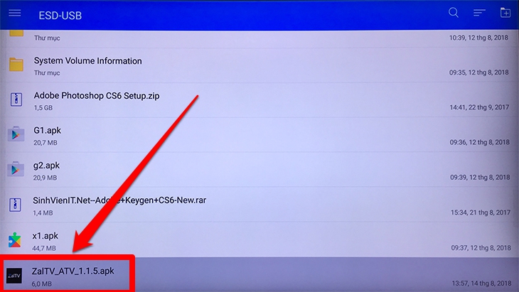Chọn vào file apk ứng dụng ZalTV