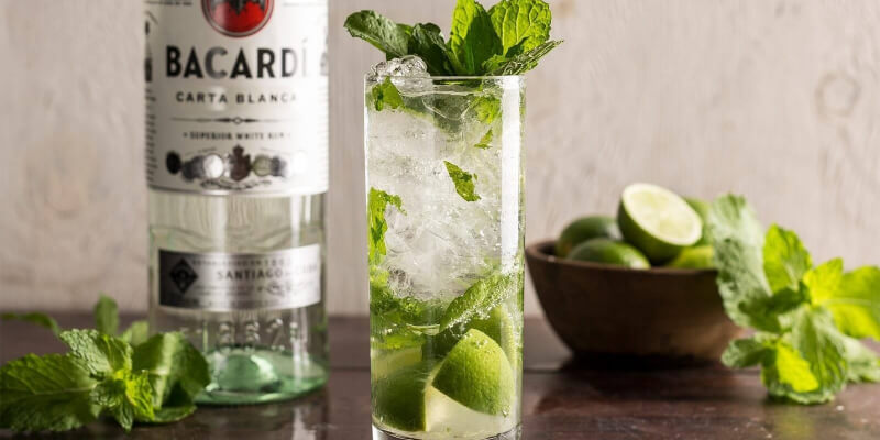 Mojito là một loại thức uống thuộc dòng cocktail