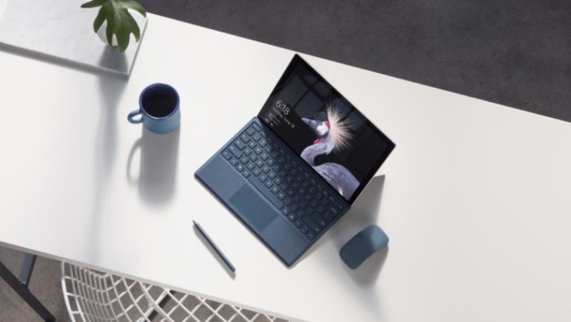 Surface Pro LTE: Hình ảnh về Surface Pro LTE sẽ khiến bạn cảm thấy kích thích với thiết kế mỏng nhẹ và tính di động cao của nó, cùng với tốc độ kết nối internet lý tưởng để bạn có thể làm việc hoặc giải trí một cách dễ dàng.