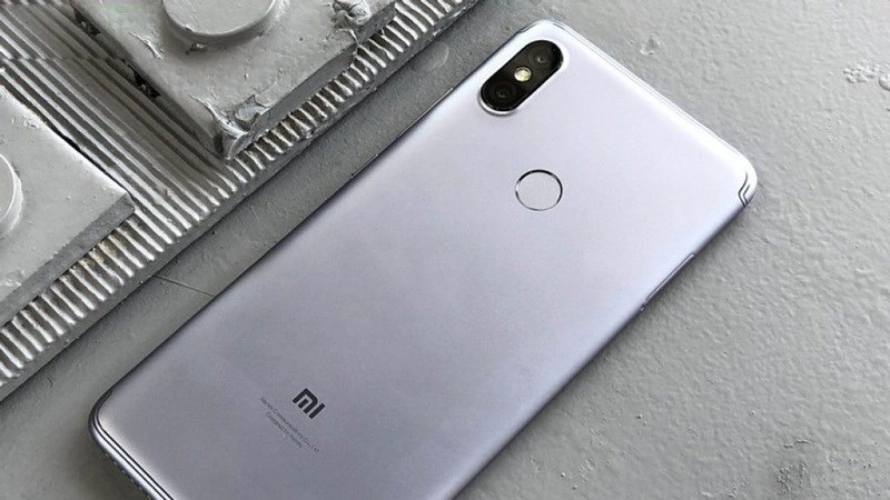 Xiaomi Redmi 6 lộ thiết kế trong poster mới kèm ngày ra mắt