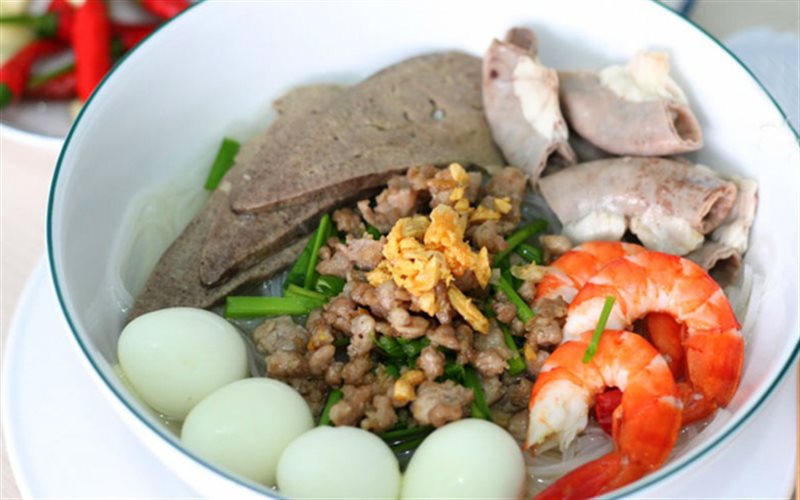 Cách nấu món hủ tiếu Nam Vang 