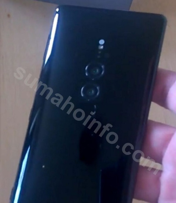 Xperia XZ3 lộ ảnh thực tế cho thấy camera kép và thiết kế quen thuộc - ảnh 4 Xperia XZ3 lộ ảnh thực tế cho thấy camera kép và thiết kế quen thuộc - ảnh 4