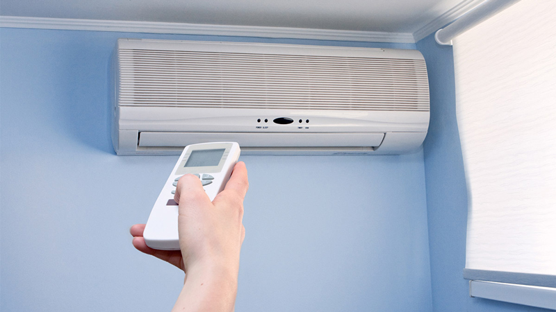 Không nên điều chỉnh nhiệt độ điều hòa quá thấp