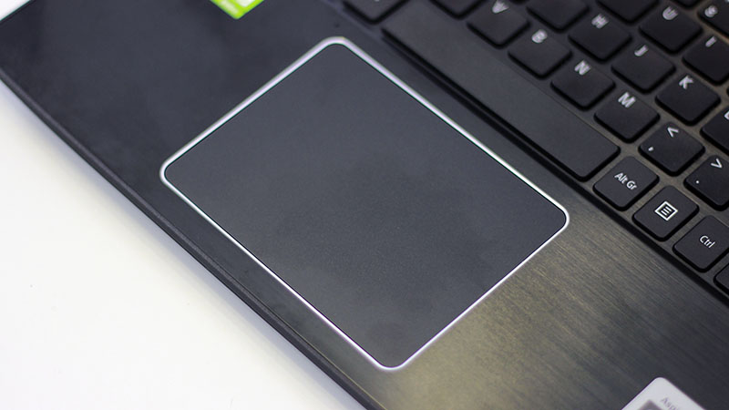 Đánh giá Acer Aspire E5