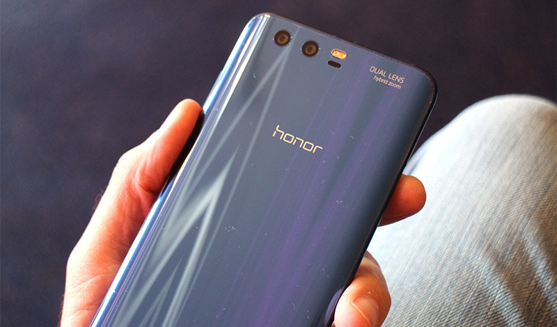 Top 7 smartphone không có tai thỏ, nhưng vẫn hiện đại và hiệu năng mạnh mẽ