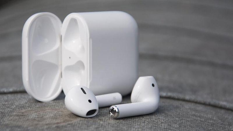 Tức là AirPods mới chỉ chịu được mồ hôi khi vận động hay nước từ những cơn mưa Tức là AirPods mới chỉ chịu được mồ hôi khi vận động hay nước từ những cơn mưa