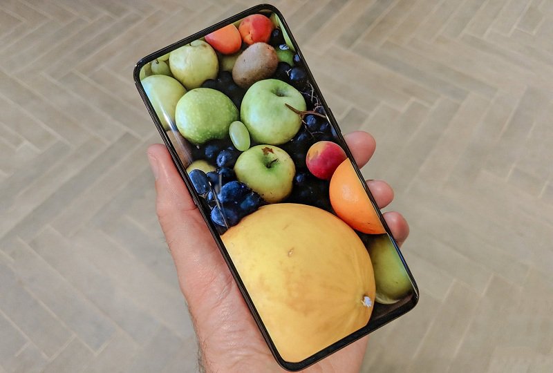 Màn hình của OPPO Find X rất tốt, không thua gì Galaxy S9