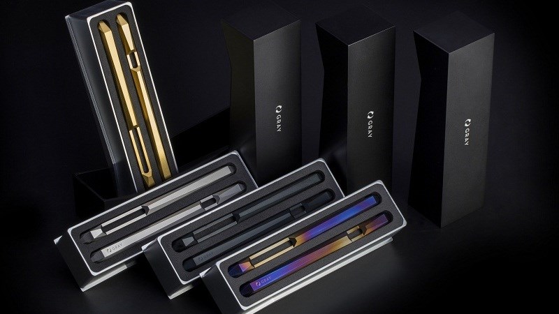 Các phiên bản màu của Gray Advent Collection