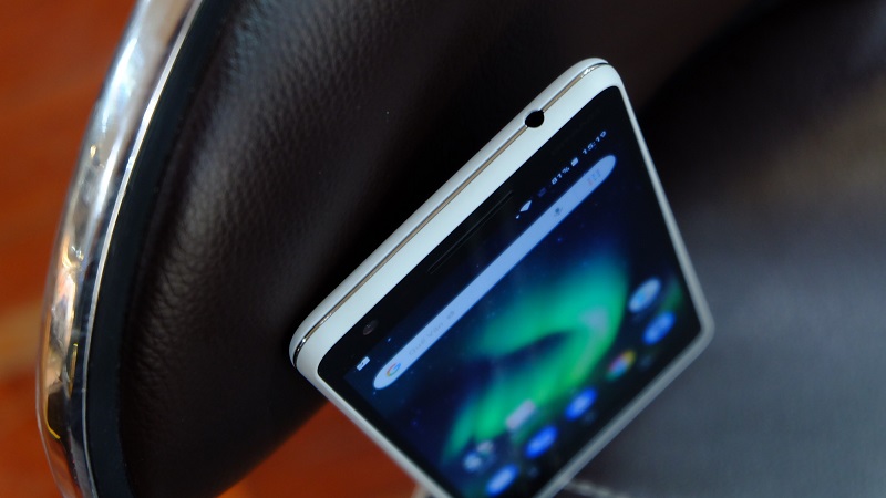 Trên tay nhanh Nokia 2.1