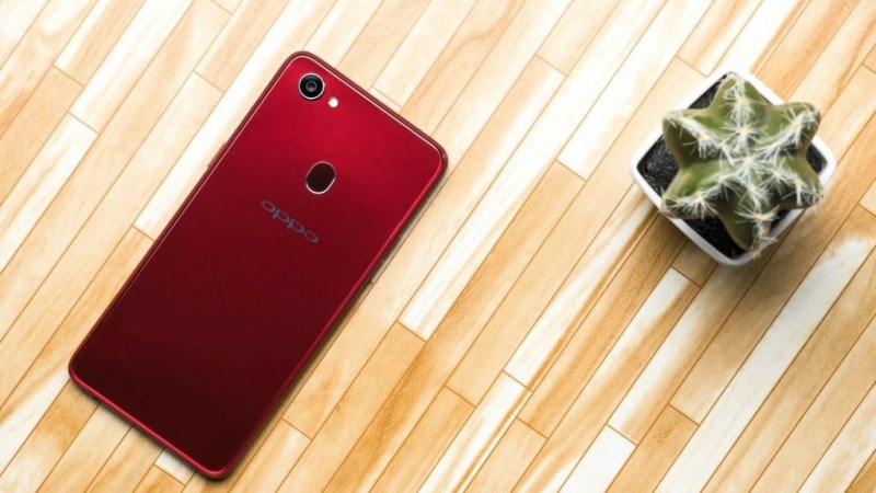 Sau thành công từ chiếc OPPO F7 tại Việt Nam, OPPO có thể sẽ ra mắt chiếc smartphone sở hữu camera kép mang tên OPPO F9 vào cuối tháng 8 này.