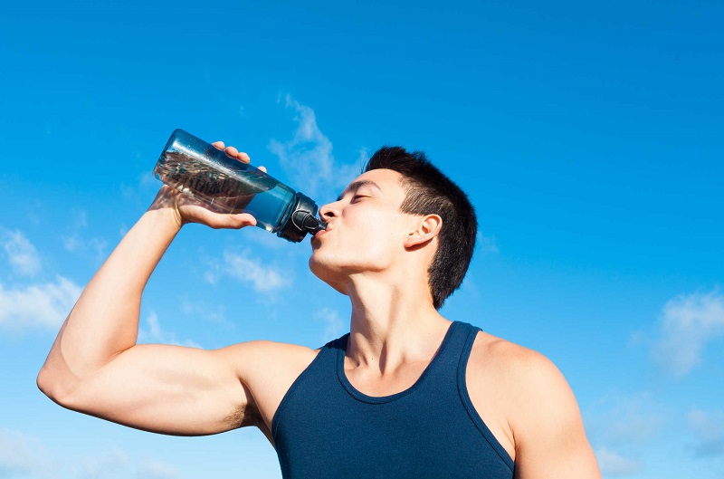 Drinking plenty of water helps control sebum
