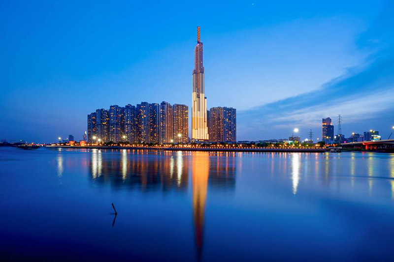 Quảng cáo LED Building Vincom Landmark 81 Hồ Chí Minh