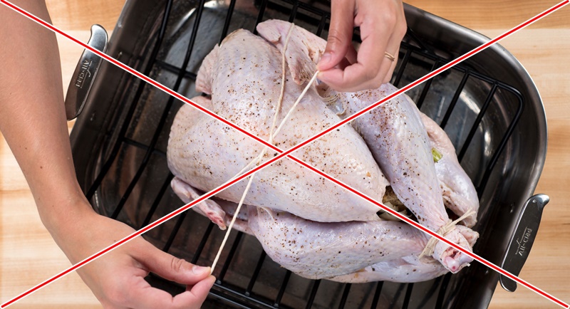 Không cột, bó con gà lại, thời gian nướng gà chín cũng kéo dài hơn hoặc gà bị nửa sống nửa chín
