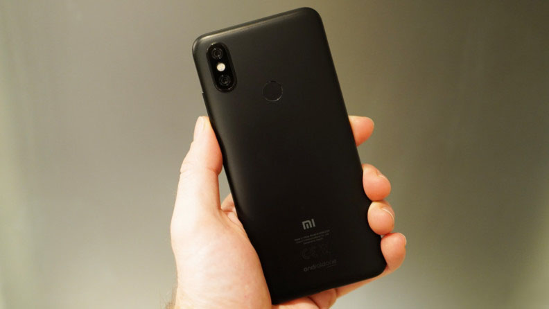Xiaomi Mi A2, Mi A2 Lite chính thức lên kệ TGDĐ, đặt trước có quà tặng