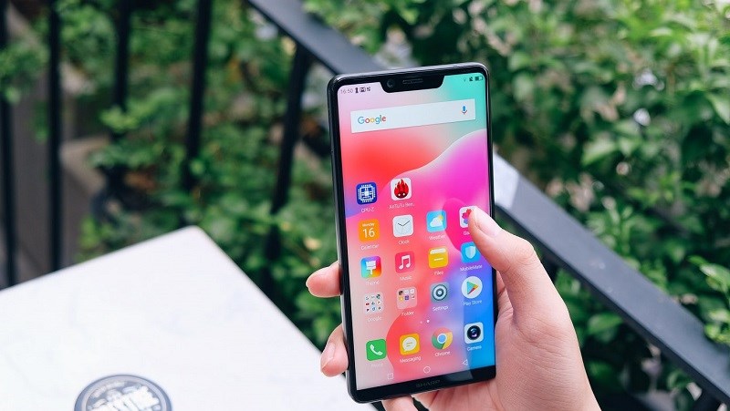 Sharp bắt đầu tham gia thị trường màn hình OLED dành cho smartphone Sharp bắt đầu tham gia thị trường màn hình OLED dành cho smartphone