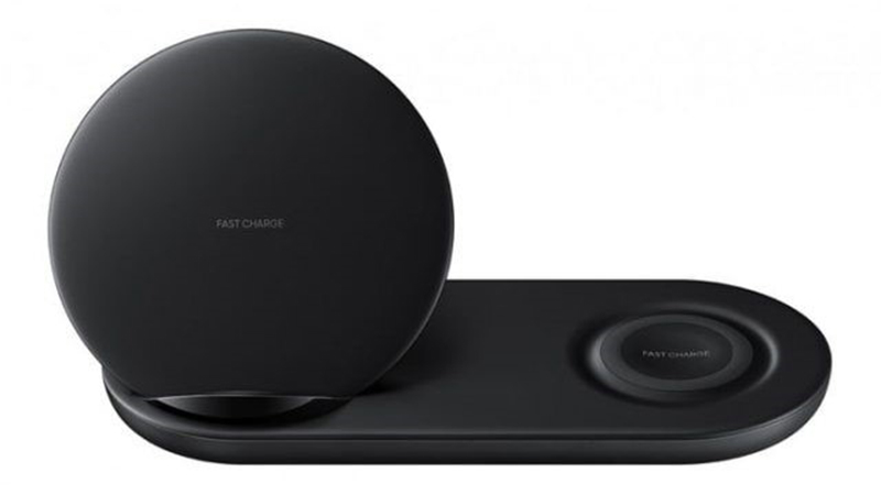 Wireless Charger Duo - Bộ sạc không dây kép mới nhất của Samsung là một trong những phụ kiện rất đáng chú ý vì có khả năng hỗ trợ sạc hai thiết bị cùng một lúc đã được Samsung công bố tại sự kiện Galaxy Unpacked.