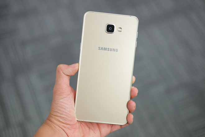 Samsung công bố các thiết bị tầm trung và đời cũ được lên Android 8 Samsung công bố các thiết bị tầm trung và đời cũ được lên Android 8.0