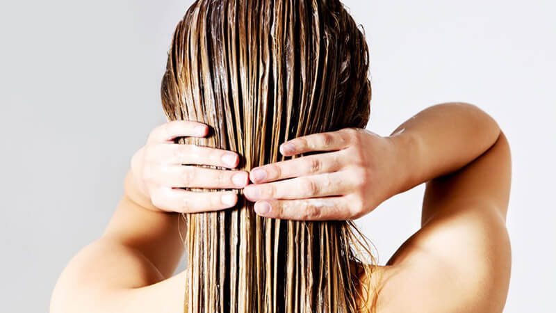7 công thức detox cho tóc hư tổn tại nhà