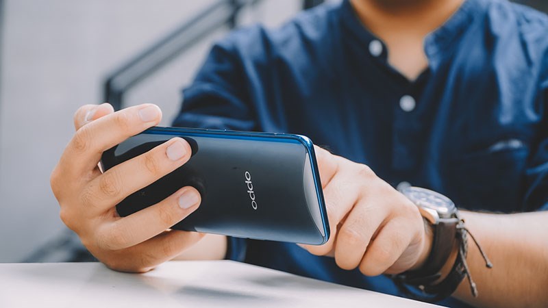 17/8, OPPO sẽ mỠbán Find X phiên bản sạc nhanh Super Flash 50W