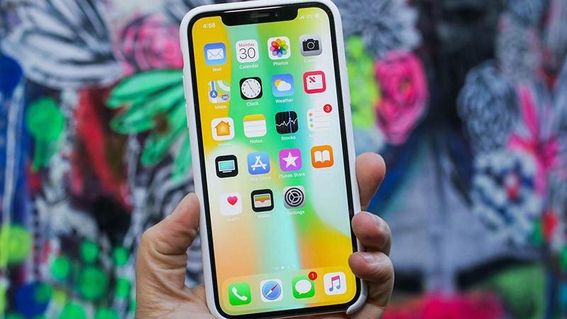 iPhone X đã tạo tiền lệ cho các hãng khác nâng giá smartphone cao cấp - ảnh 2 iPhone X đã tạo tiền lệ cho các hãng khác nâng giá smartphone cao cấp - ảnh 2