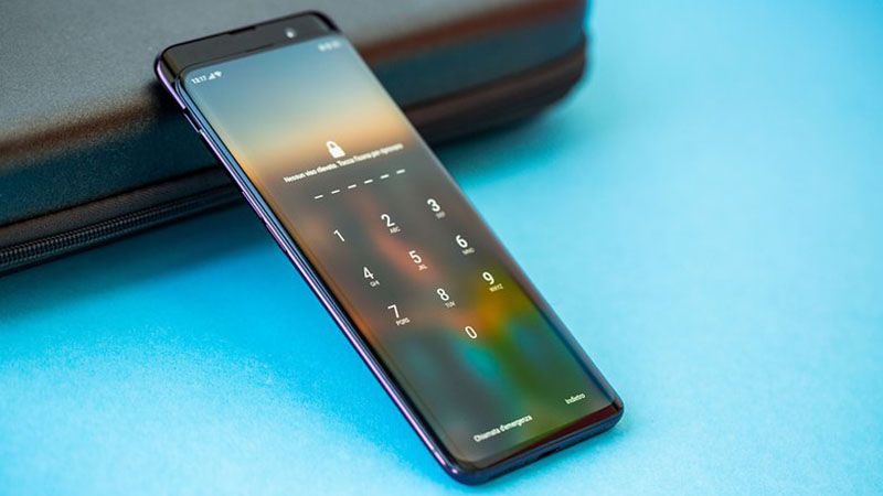 man-hinh-oppo-find-x-5