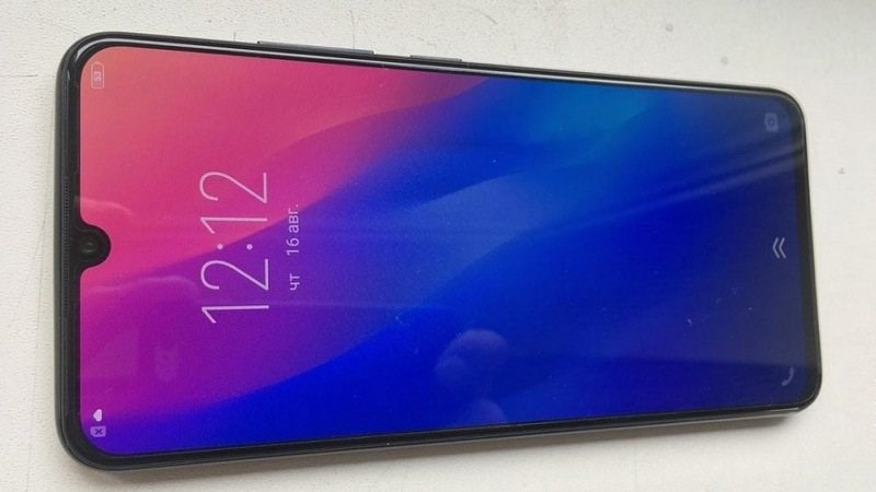 Chiếc smartphone này được cho là Vivo V11/V11 Pro