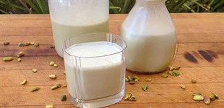 Cách làm sữa hạt dẻ cười tại nhà
