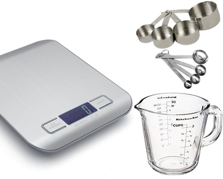 Measuring tools help measure ingredients accurately to ensure the quality of the baked goods