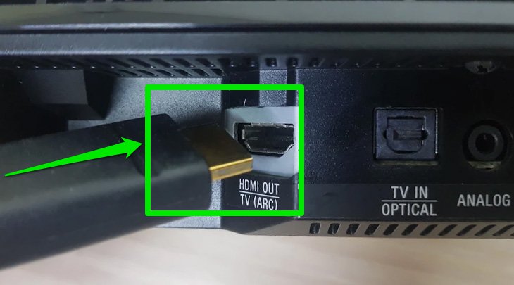 Cắm đầu HDMI còn lại vào loa