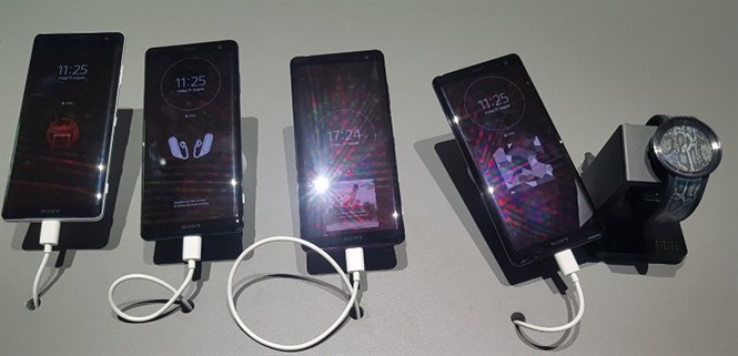 [IFA 2018] Sony ra mắt Xperia thế hệ thứ 3 dòng XZ với màn hình OLED đến 6 inch, cảm ứng cạnh đặc sắc