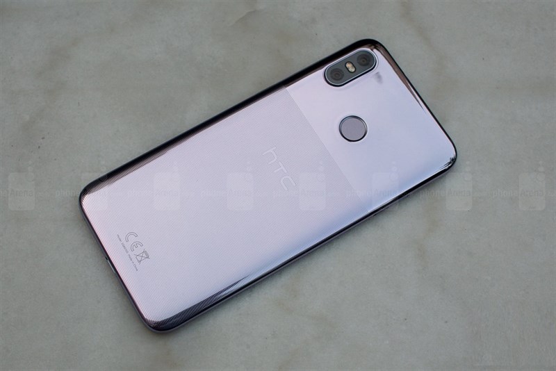 HTC U12 Life ra mắt: Thiết kế cao cấp với 2 tông màu, giá hấp dẫn