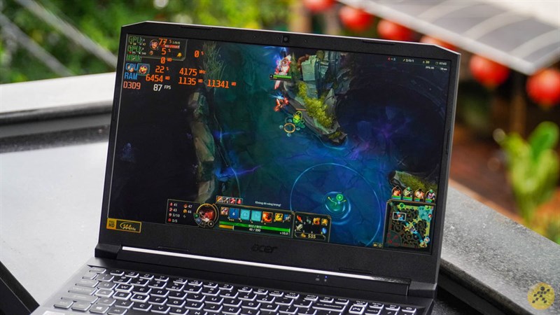 Acer Nitro 5 Gaming AN515 57 71VV i7 cho khả năng chiến thoải mái các tựa game online ở mức đồ họa cao